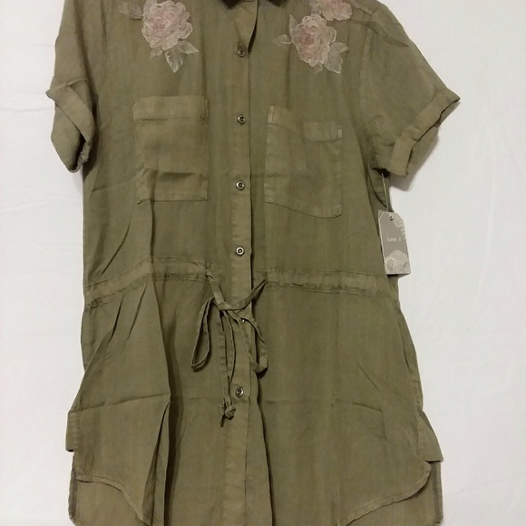 NWT Sahalie Love 8 Embroidered Tunic - Picture 2 of 5